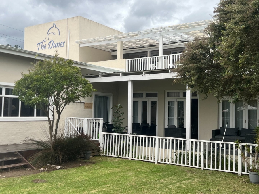 1 Bedroom Property for Sale in Keurboomstrand Western Cape